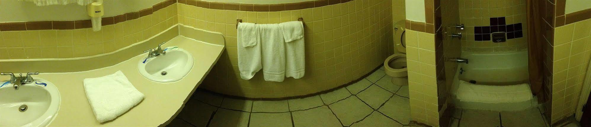 Chateau Motor Lodge Grand Island Dış mekan fotoğraf