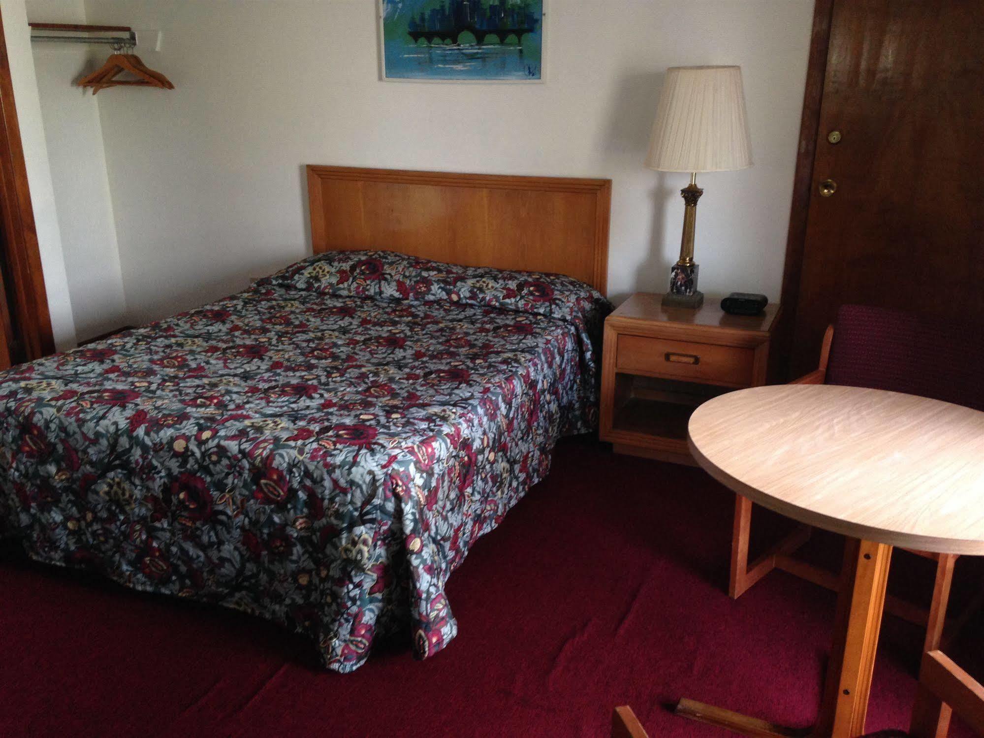 Chateau Motor Lodge Grand Island Dış mekan fotoğraf